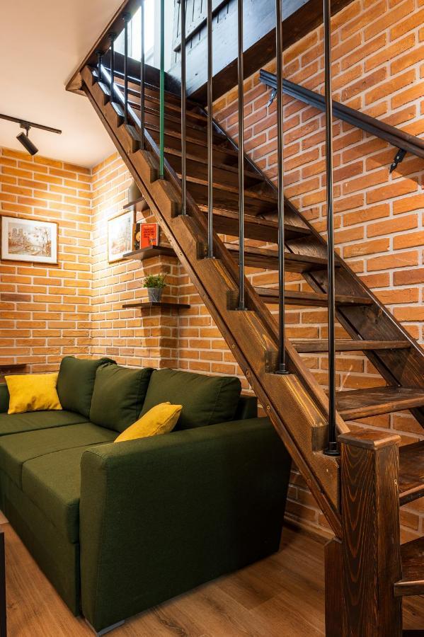 Apartpro Apartments, เวลีคอเทอร์โนโว ภายนอก รูปภาพ