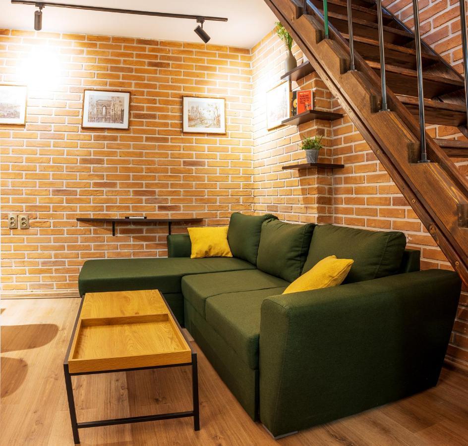 Apartpro Apartments, เวลีคอเทอร์โนโว ภายนอก รูปภาพ