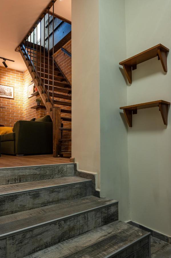 Apartpro Apartments, เวลีคอเทอร์โนโว ภายนอก รูปภาพ