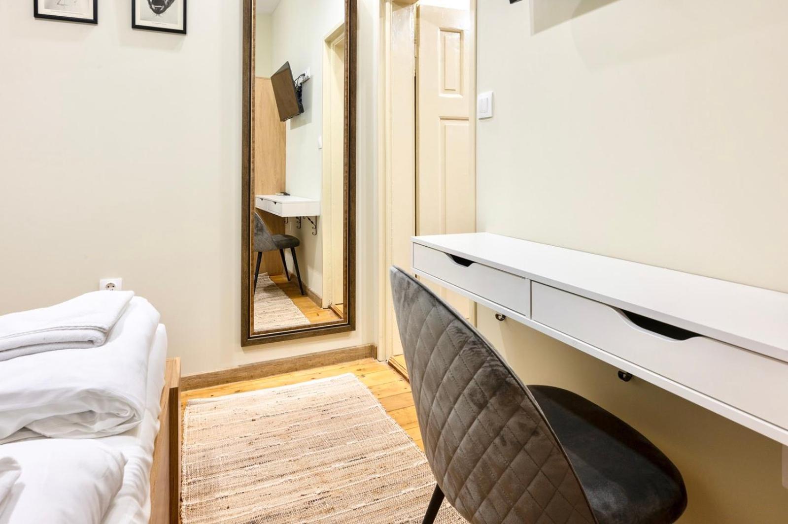 Apartpro Apartments, เวลีคอเทอร์โนโว ภายนอก รูปภาพ