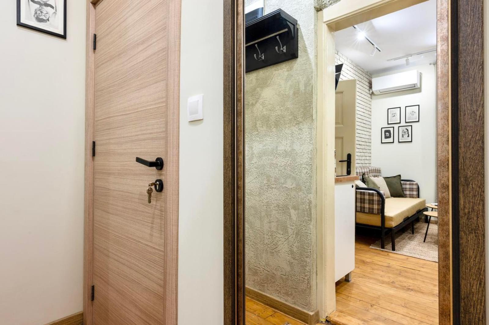 Apartpro Apartments, เวลีคอเทอร์โนโว ภายนอก รูปภาพ